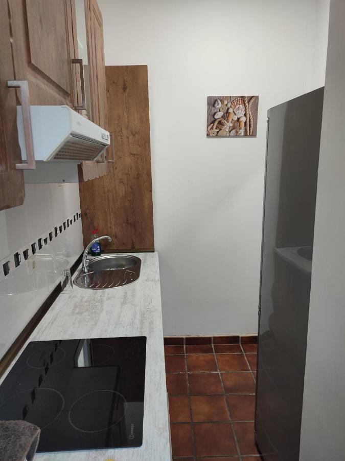 Apartamento En El Centro Del Pueblo Apartment Robledo de Chavela Exterior foto