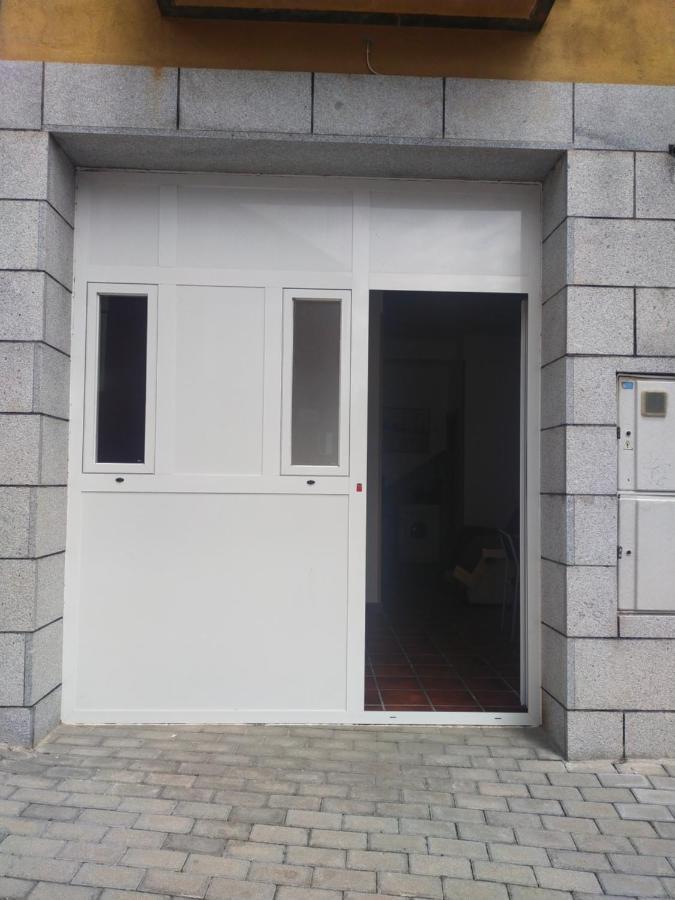 Apartamento En El Centro Del Pueblo Apartment Robledo de Chavela Cameră foto