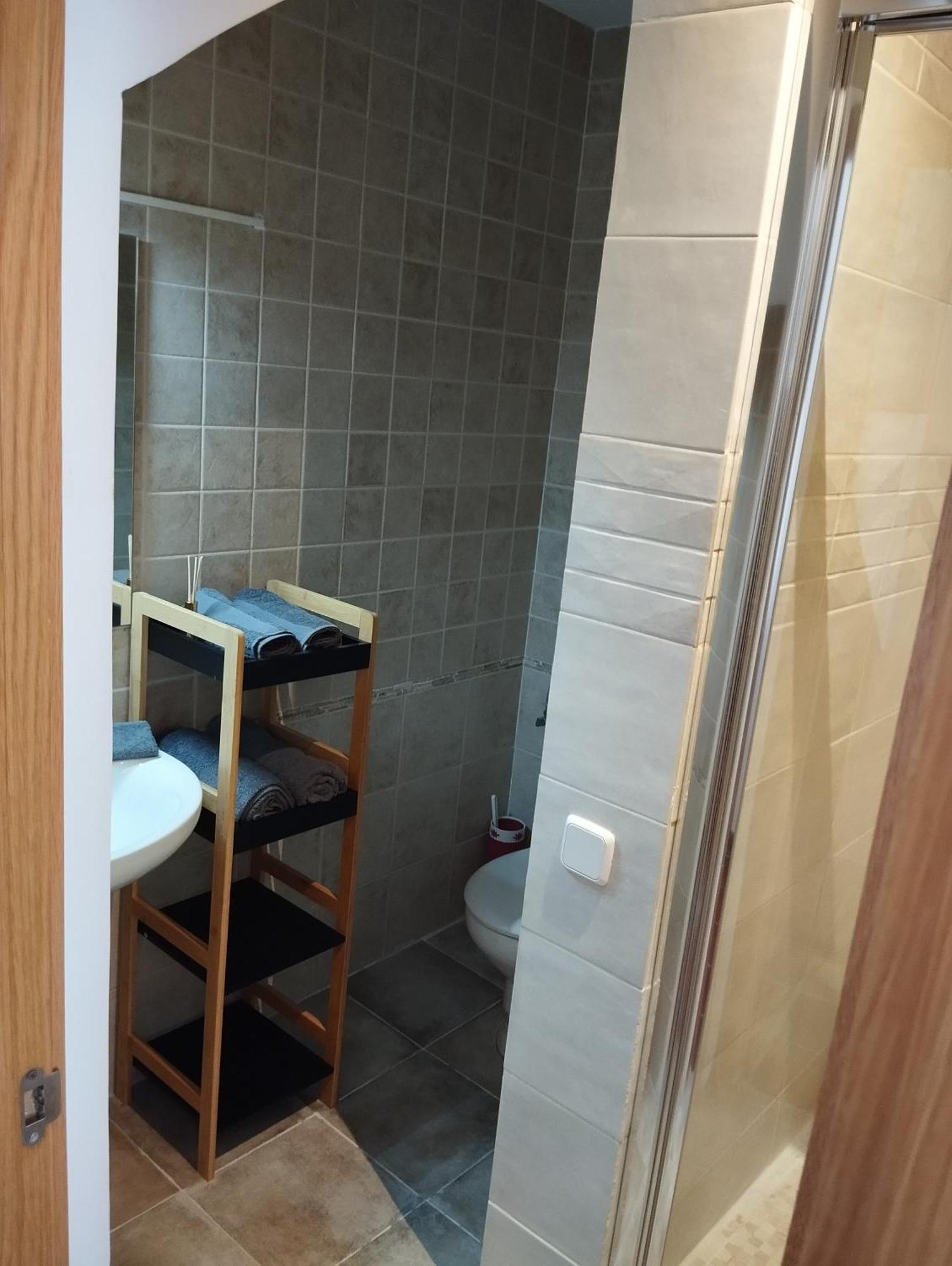 Apartamento En El Centro Del Pueblo Apartment Robledo de Chavela Exterior foto